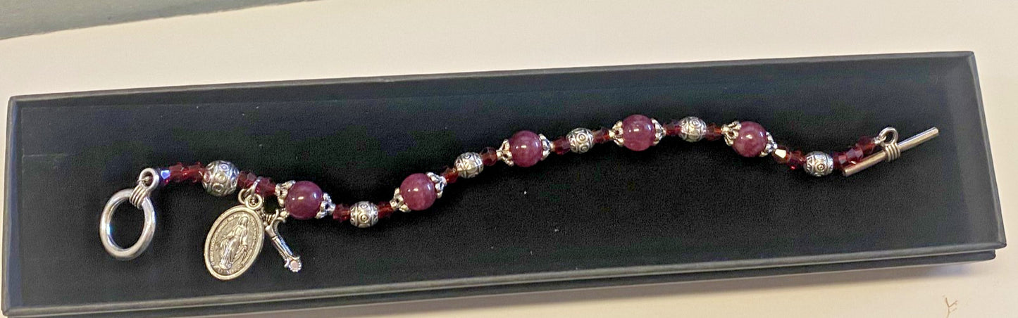 MIraculous Medal Garnet Madonna del Parto  Bracelet, New #AB-70-3