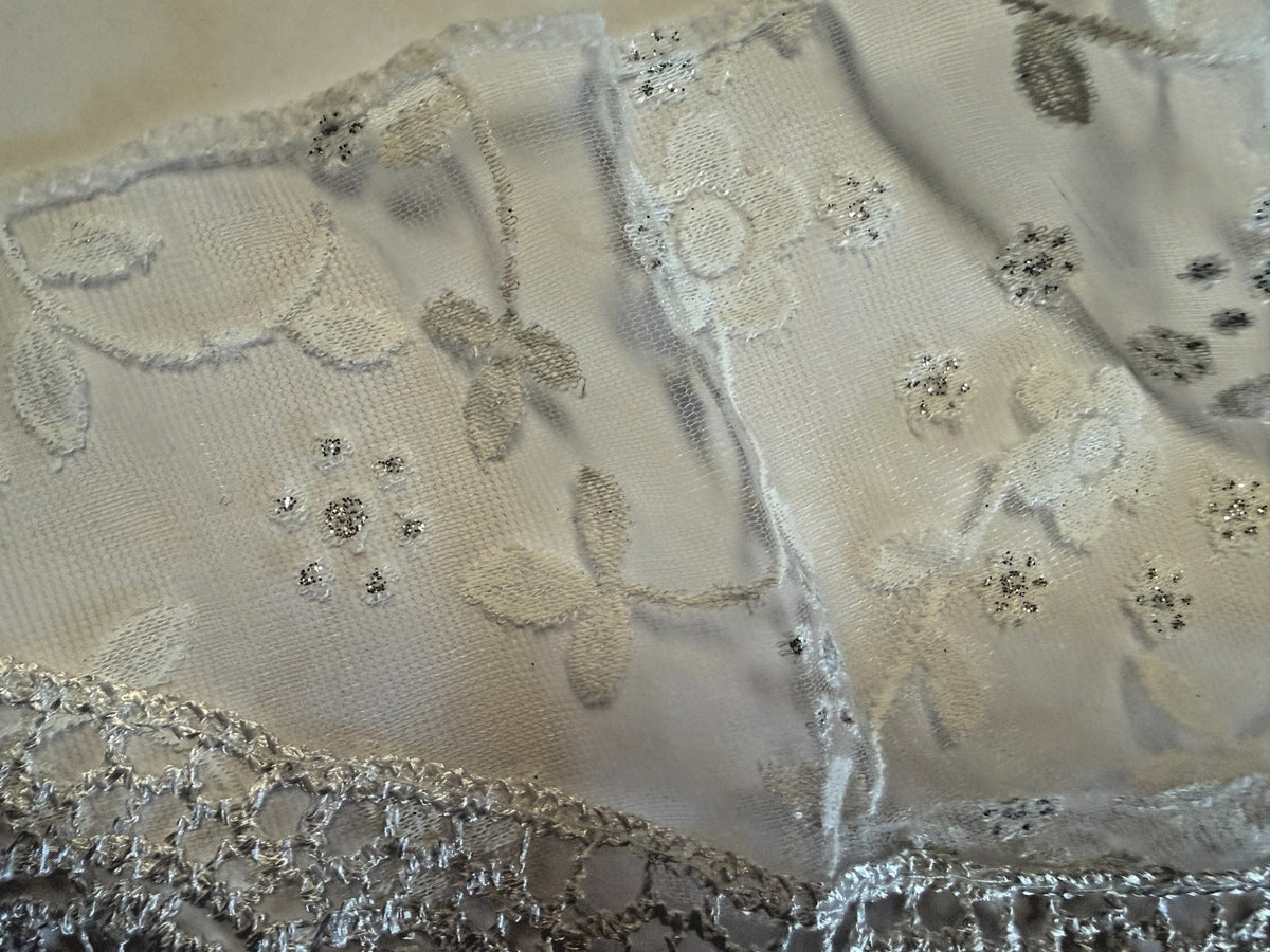 Women's  White Lace with white accents, Church Veil, New #AB-455-R2