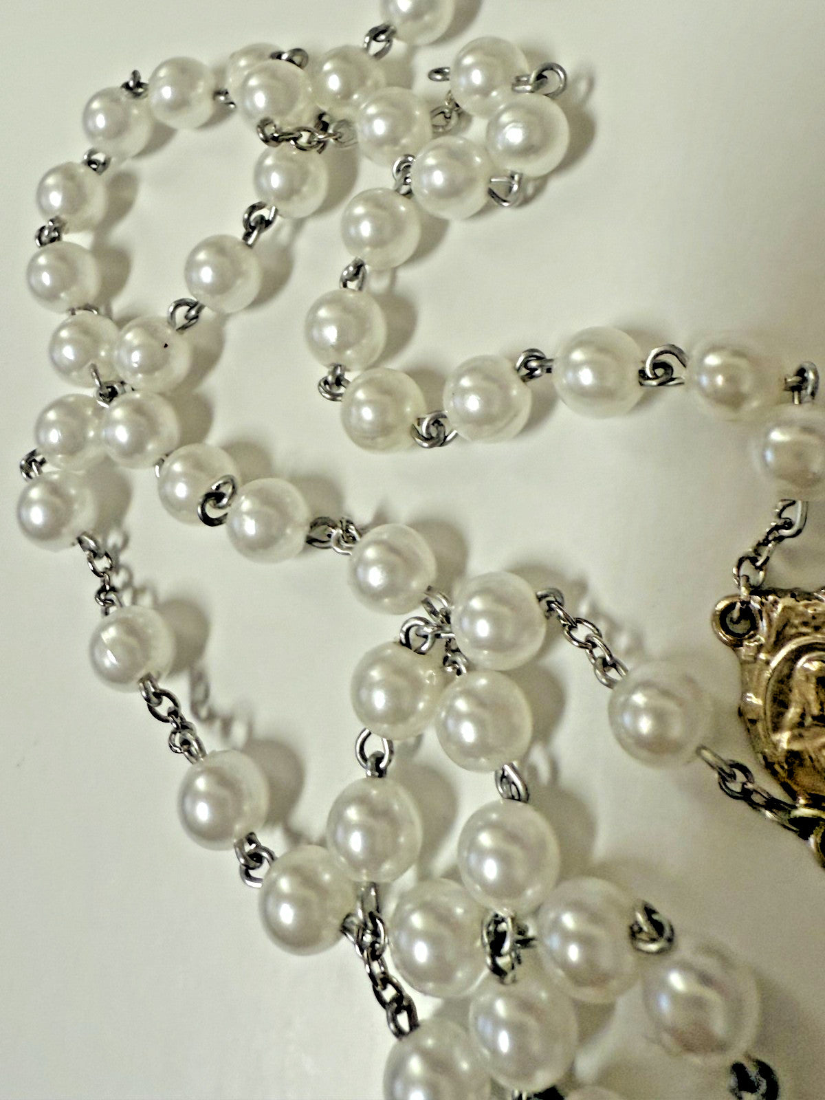 Faux White Pearl Rosary, with O. L. of Mount Carmel Medal, New #Gftshp-3