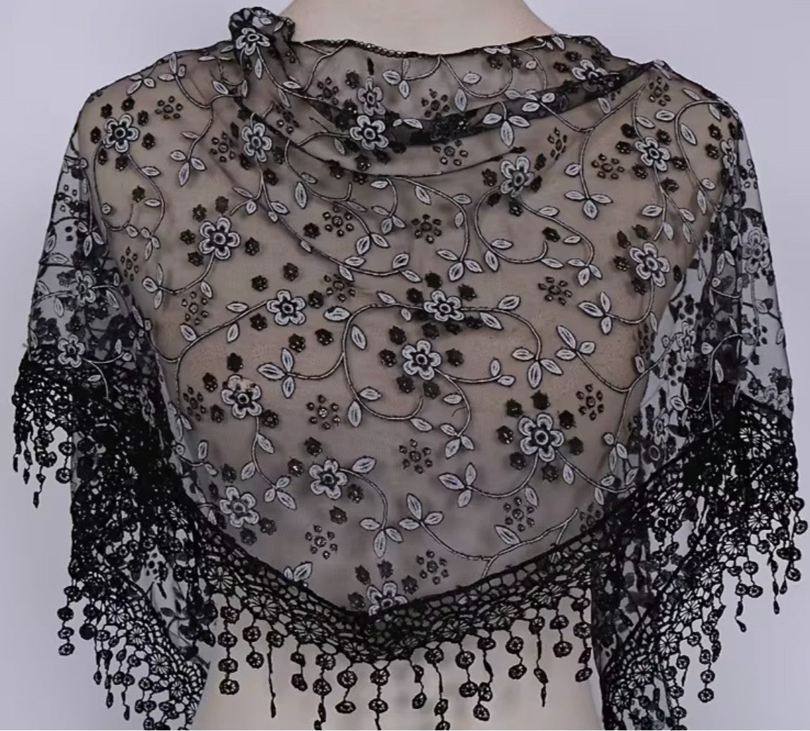 Women's  Black Lace with white accents, Church Veil, New #AB-454-R2