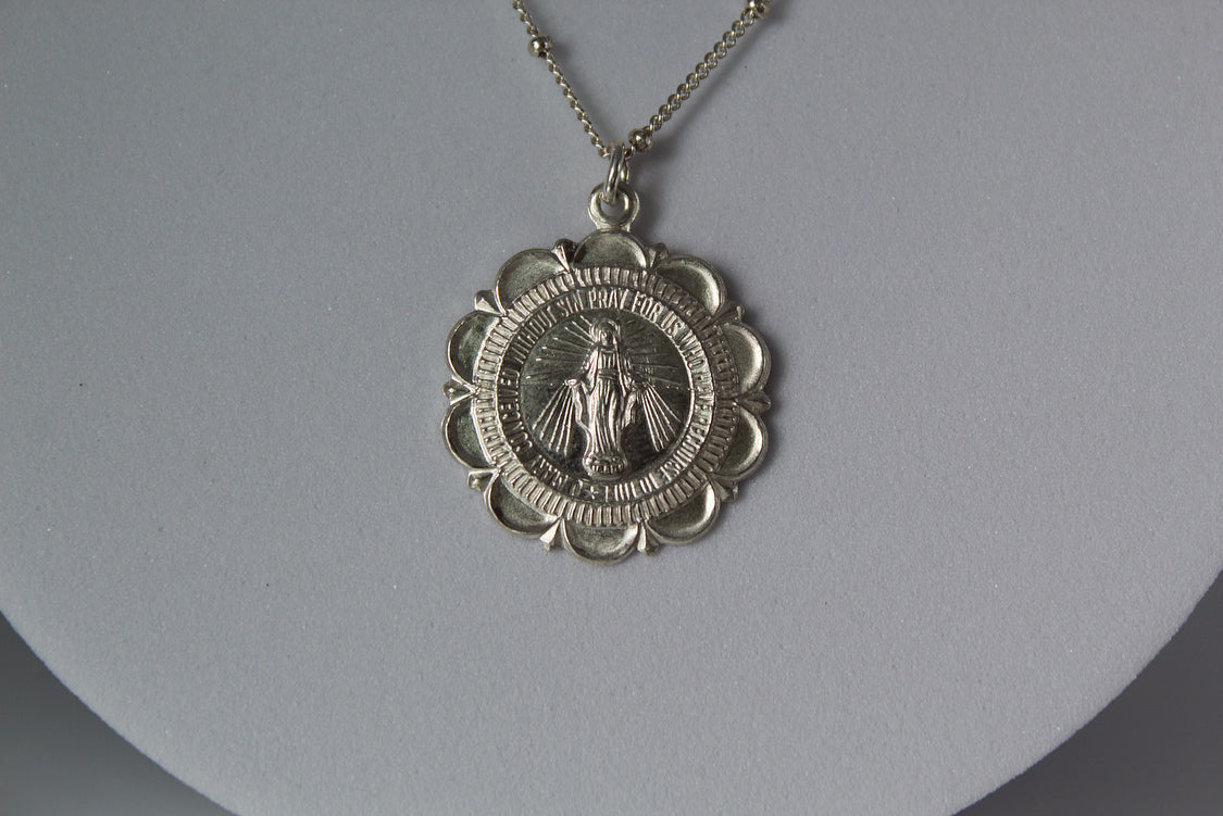 Miraculous Medal Necklace in Silver - Journeys of Faith
