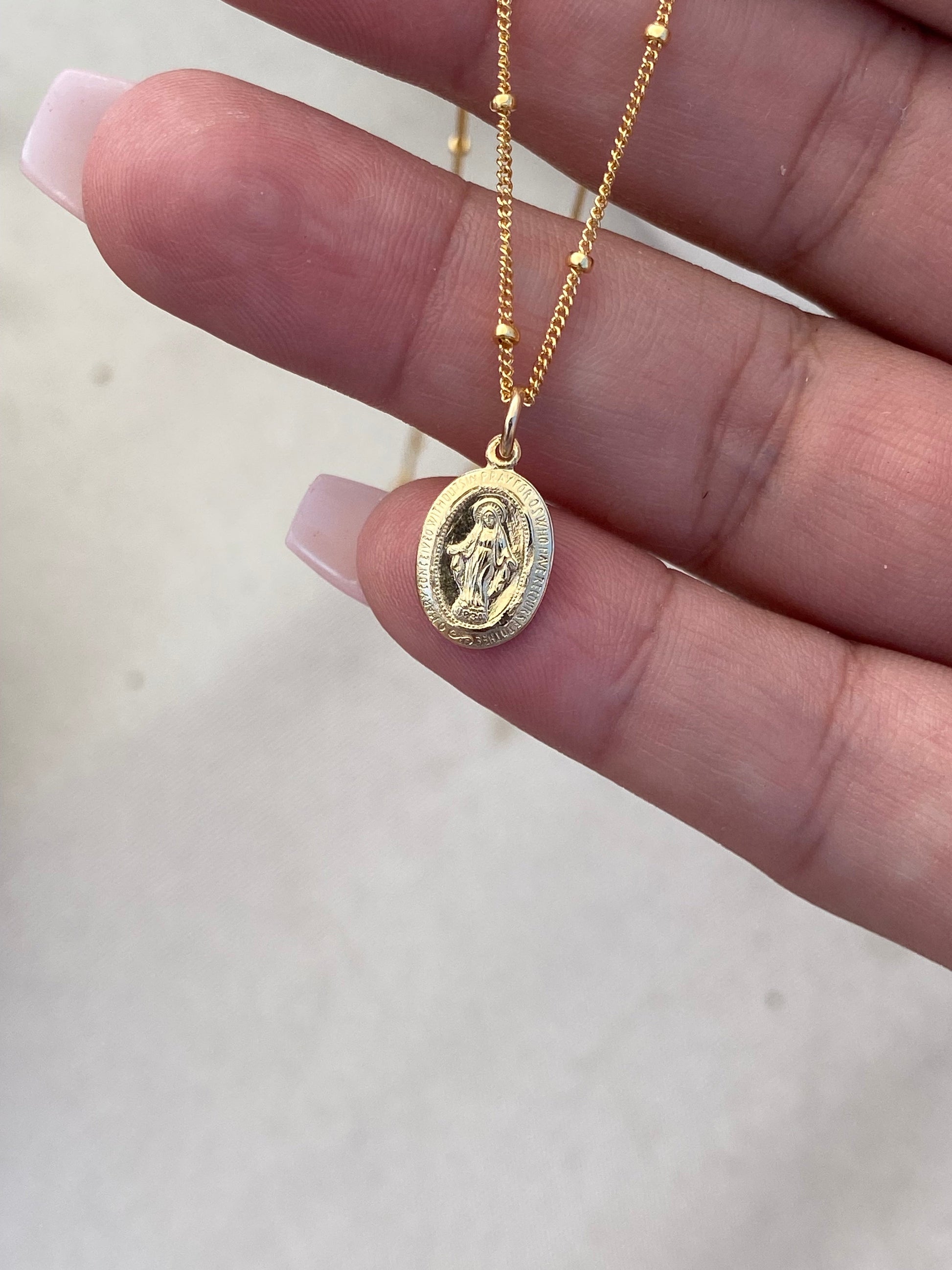 Dainty Miraculous Medal Necklace - Journeys of Faith