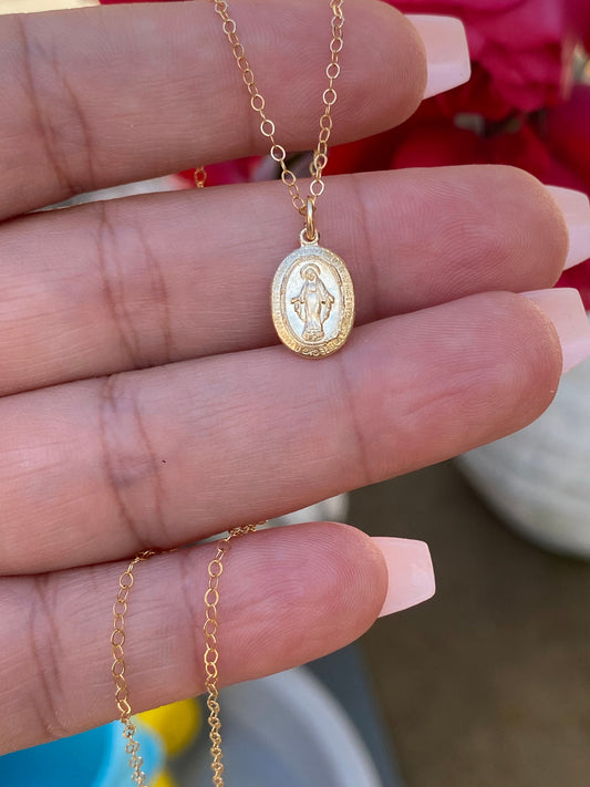 Dainty Miraculous Medal Necklace - Journeys of Faith