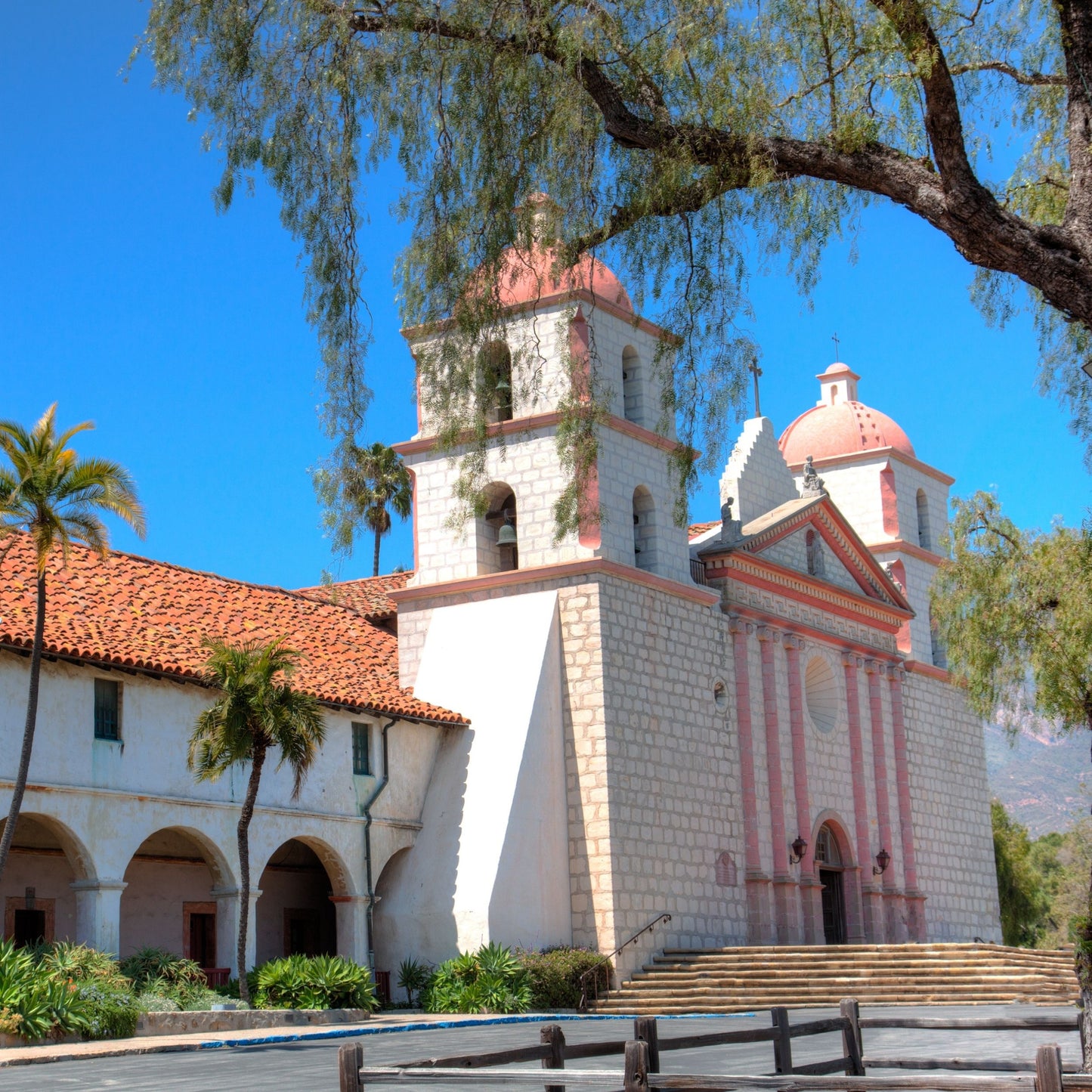 Saint Junipero Serra DVD - Bob and Penny Lord