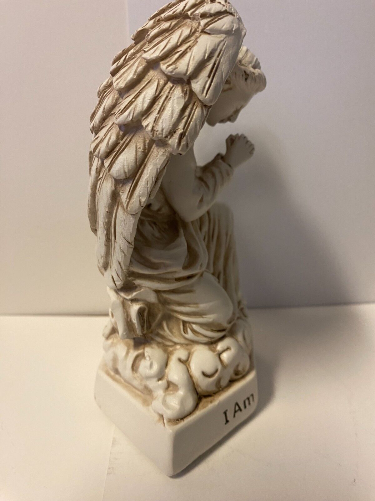 Memorial  Angel 6.25" Figurine, New - Bob and Penny Lord