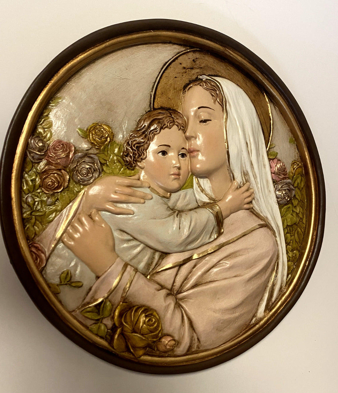 Blessed Mother & Child Jesus 10" Diam. Wall Plaque, New from Colombia - Bob and Penny Lord