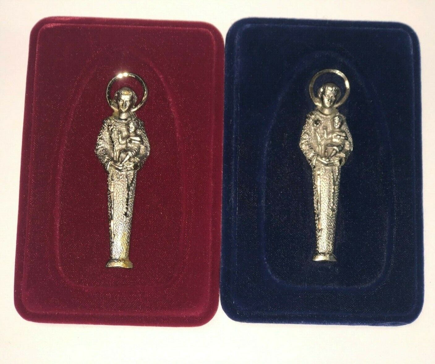 Saint Anthony of Padua Engraved Pewter, Blue or Red Velvet Frame ,New from Italy - Bob and Penny Lord