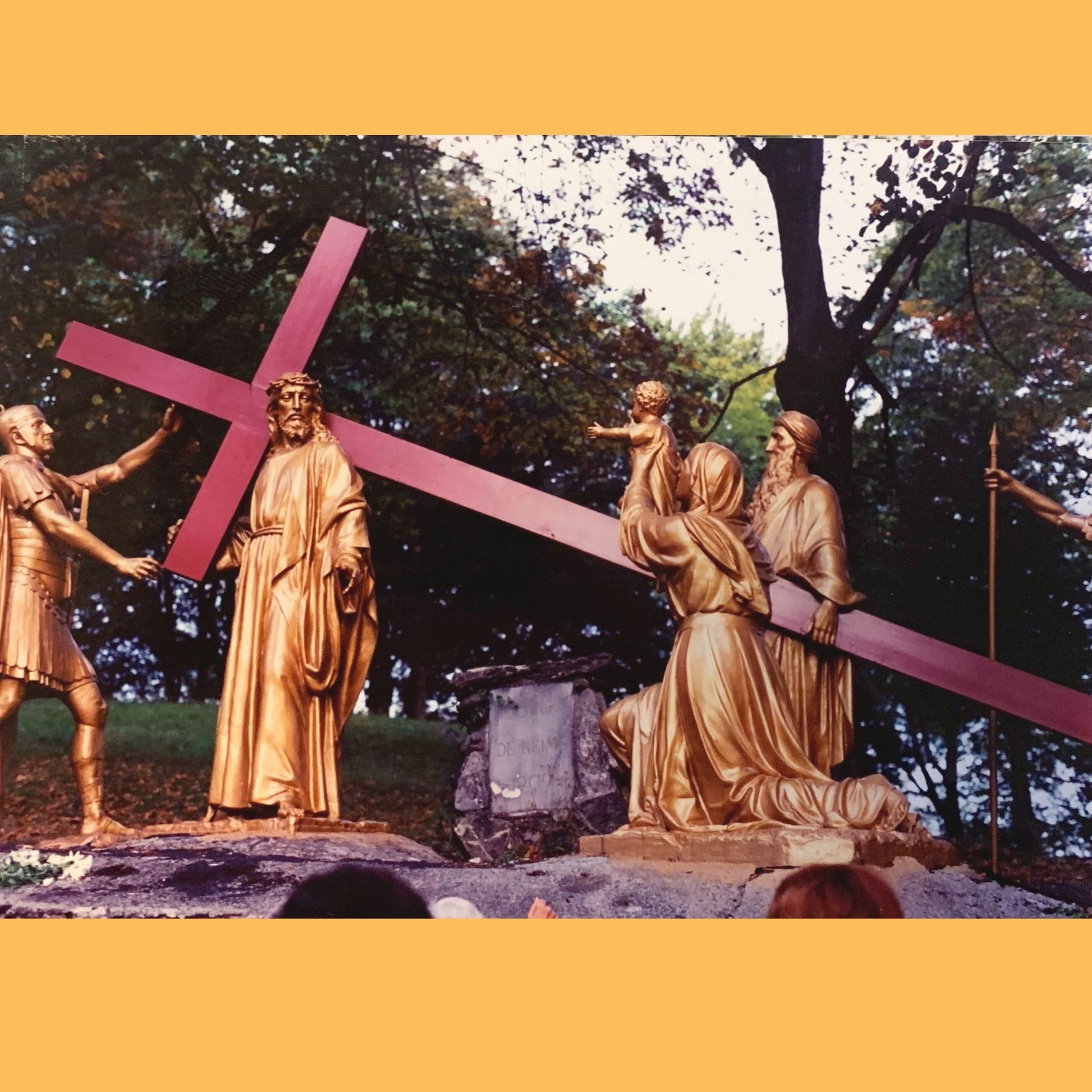 Way of the Cross at Lourdes video download MP4 - Bob and Penny Lord