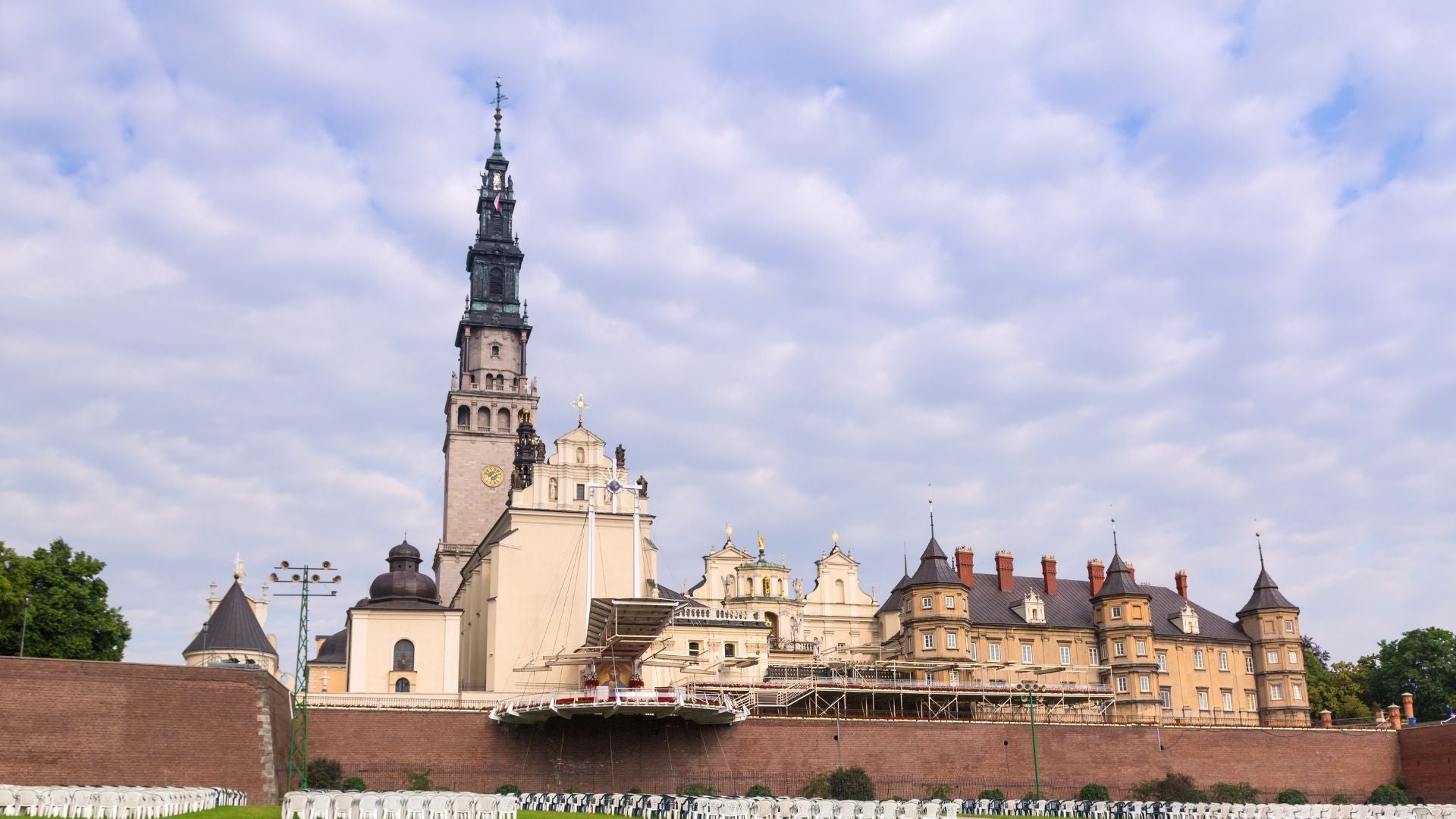 Our Lady of Czestochowa Video Download MP4 - Bob and Penny Lord