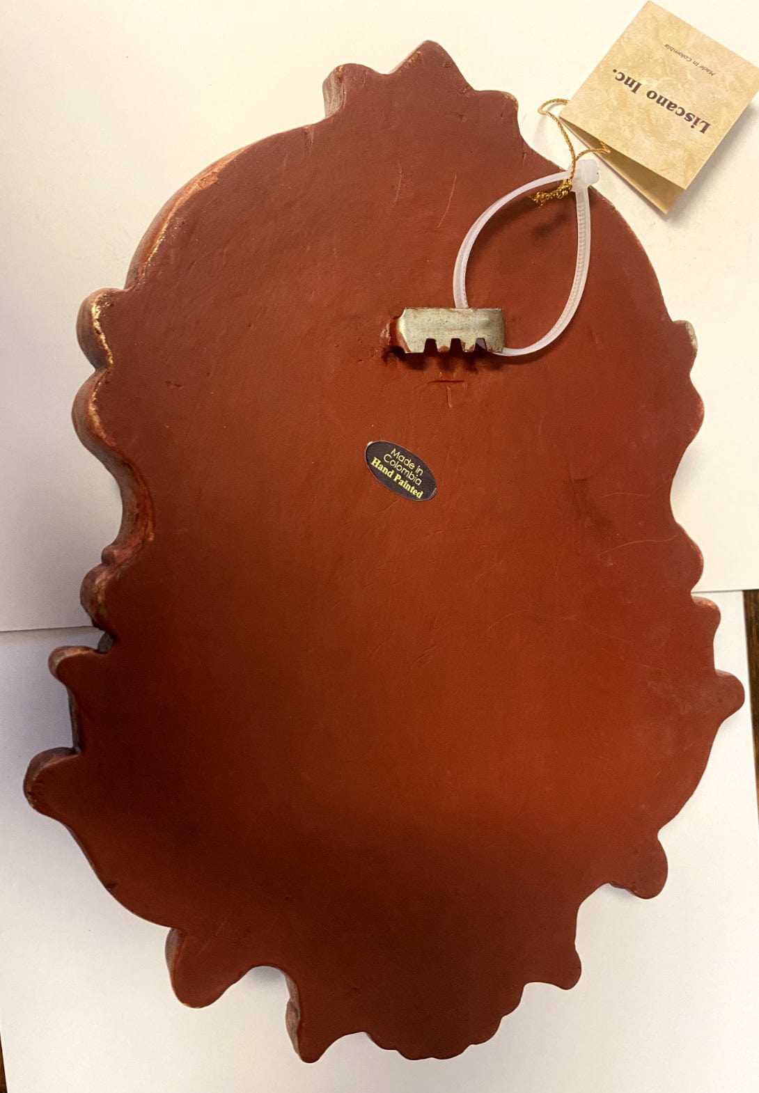 9-inch Our Lady of Mount Carmel wall plaque by Bob and Penny Lord, depicting a religious Christian figure from Colombia.