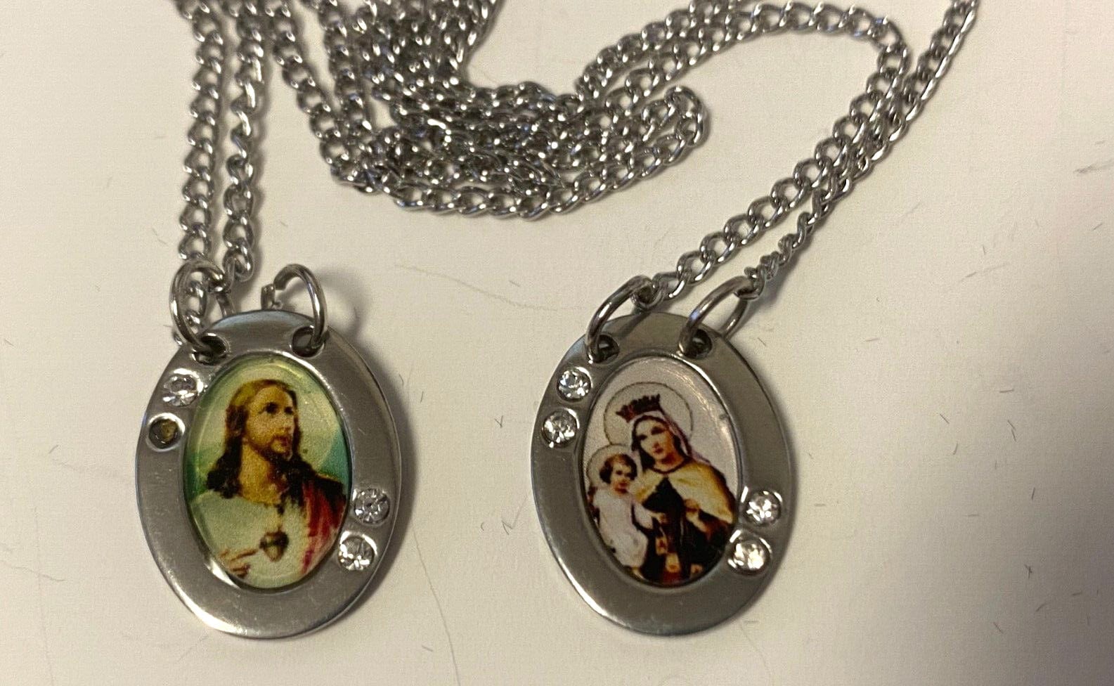 Sacred Heart and Our Lady of Mount Carmel scapular with oval images, Christian religious collectible by Bob and Penny Lord.
