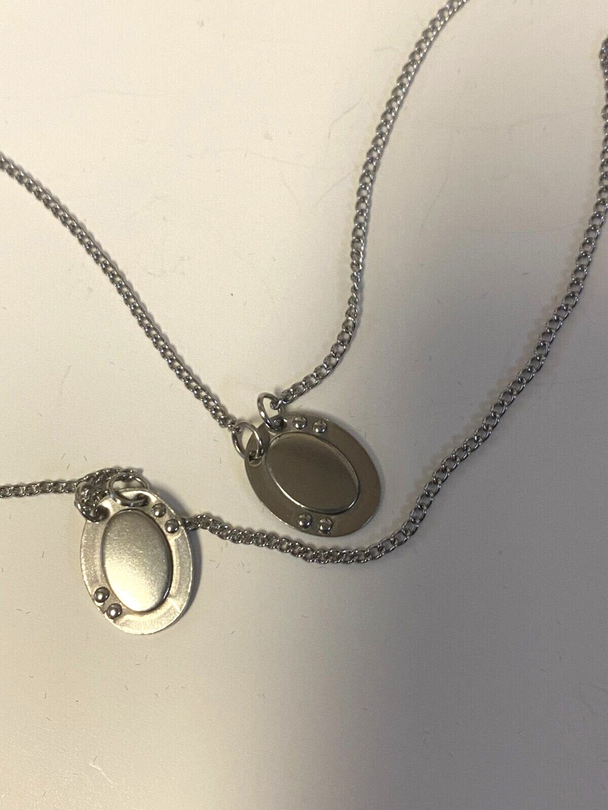 Sacred Heart and Our Lady of Mount Carmel scapular with oval images, religious Christian collectible by Bob and Penny Lord.