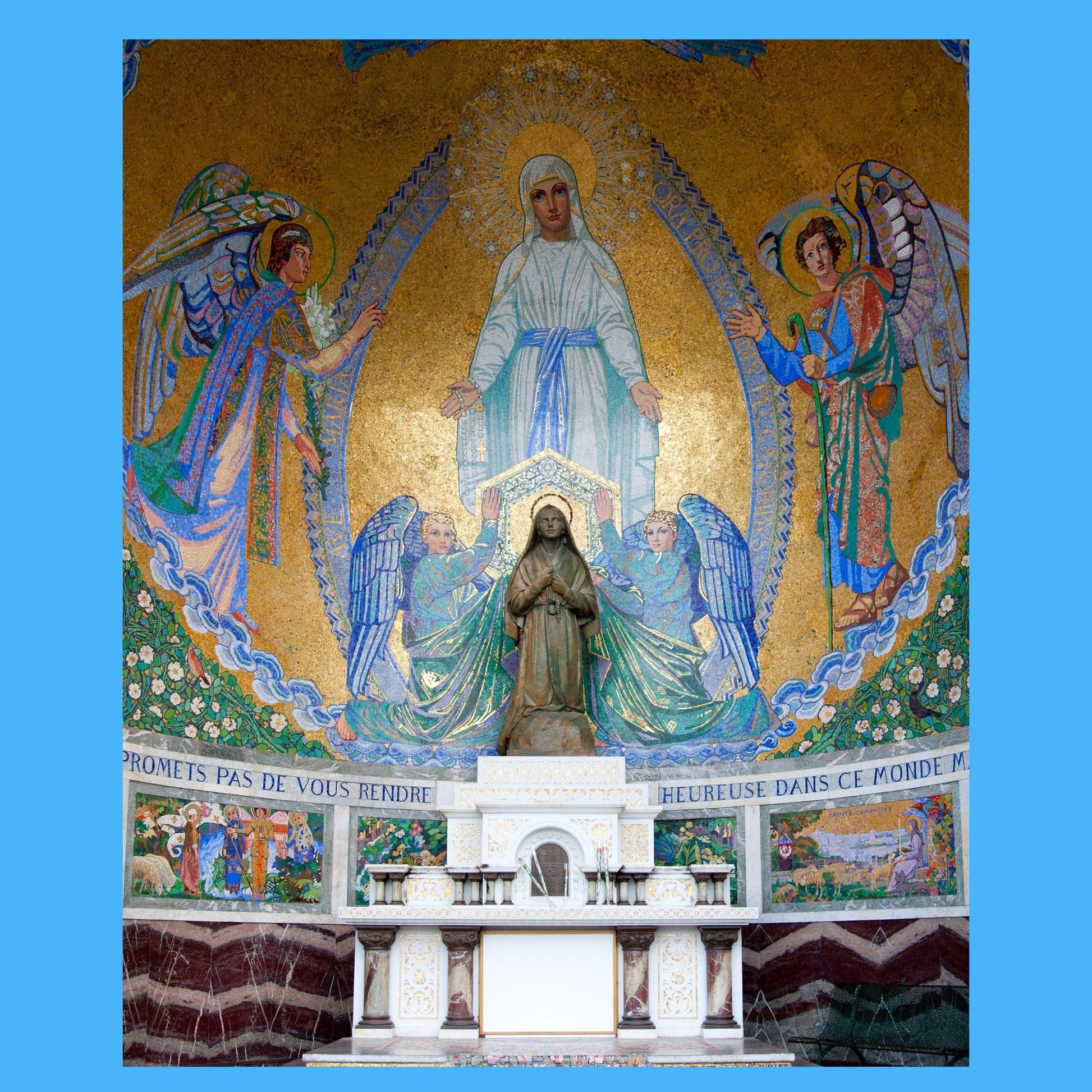 Espanol Santa Bernardita de Lourdes statue by Bob and Penny Lord Ministry, featuring detailed religious figure in prayer pose